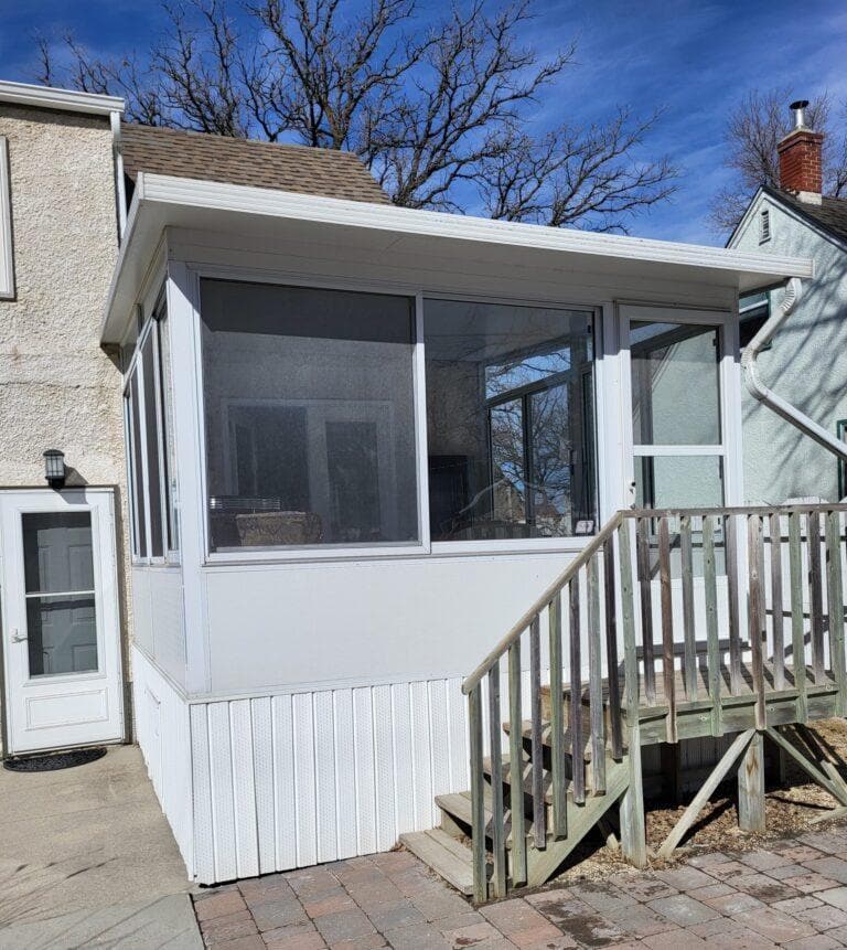 white studio sunroom by SunCo in Silver Heights, Winnipeg